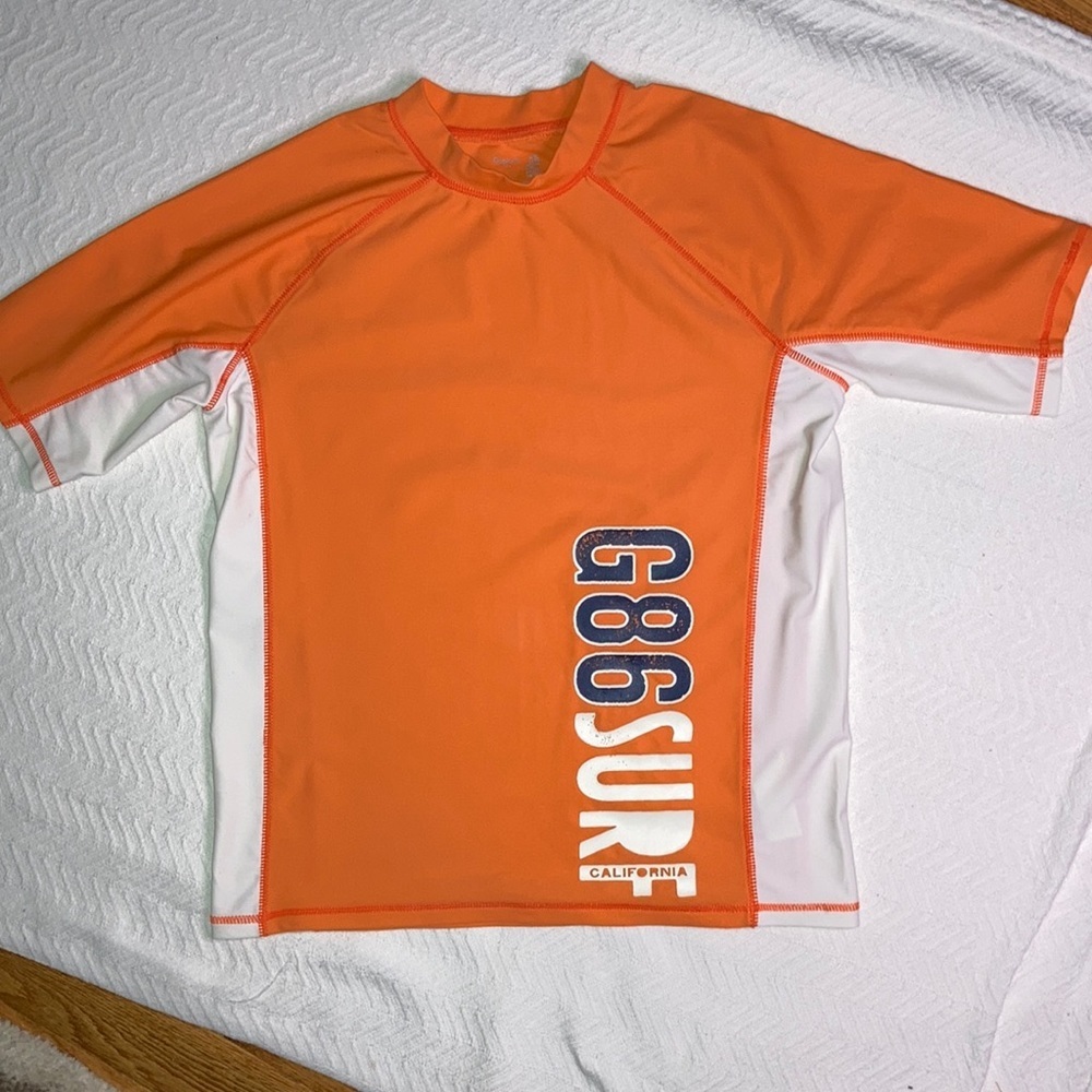 Gap kids xl 12 rash guard